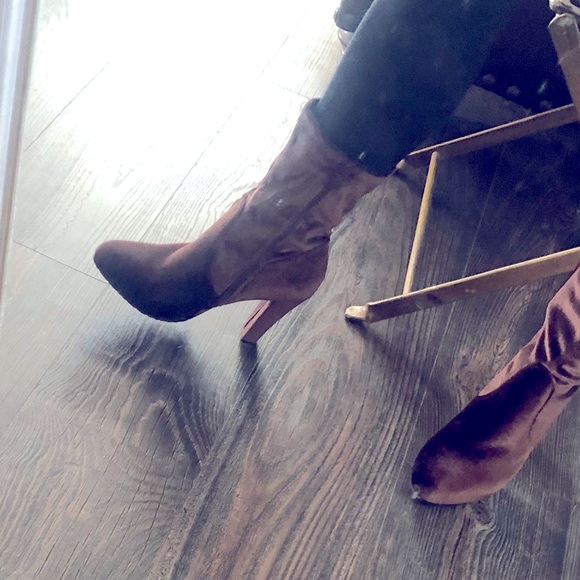 COPY - Women’s Boots - Picture 5 of 10